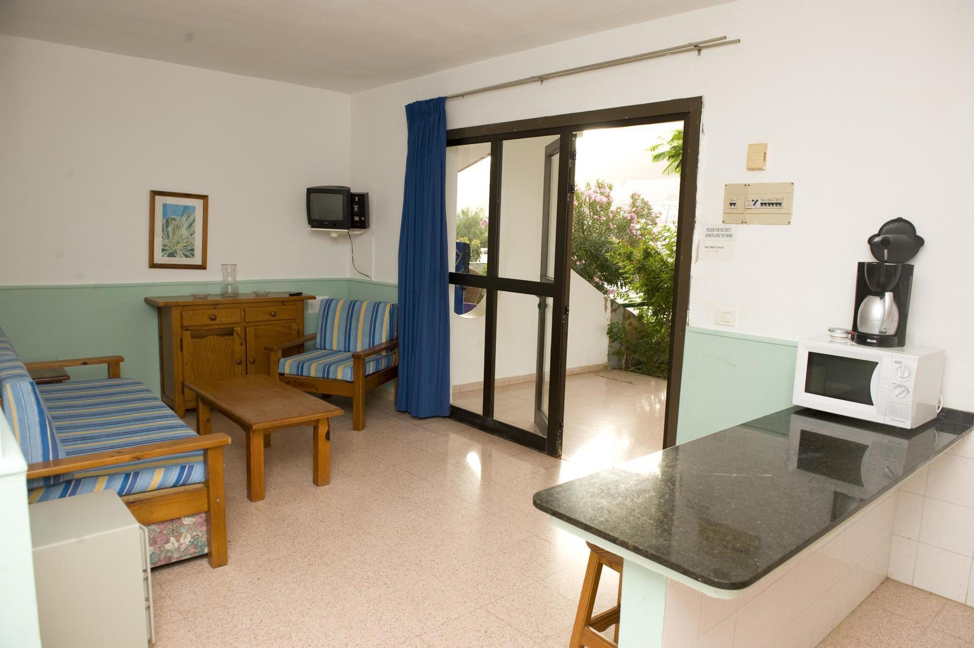 Apartamentos Heliomar เปอร์โตริโก ภายนอก รูปภาพ