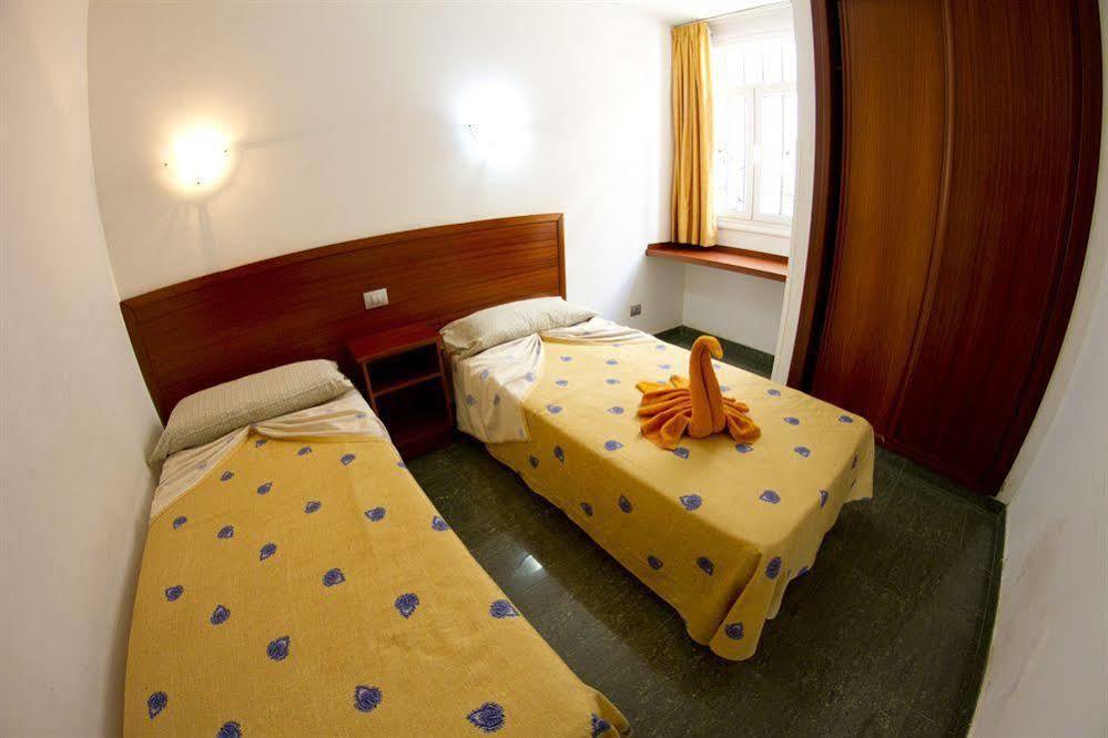Apartamentos Heliomar เปอร์โตริโก ภายนอก รูปภาพ